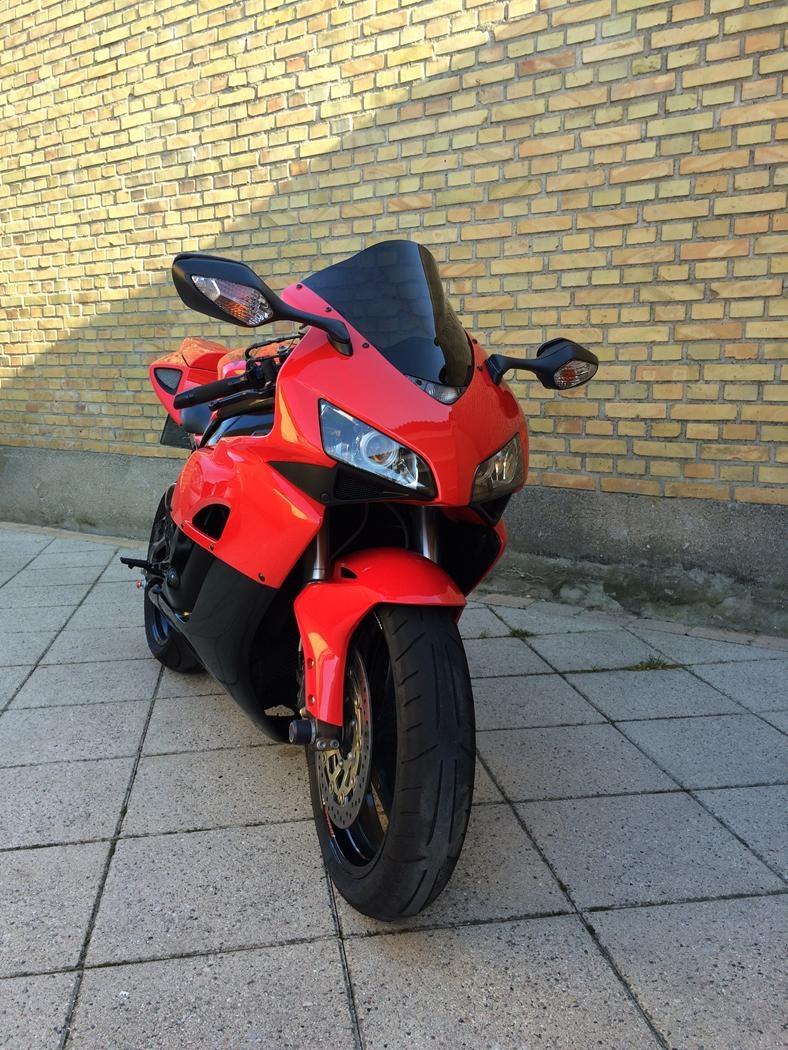 Honda CBR1000RR Fireblade billede 3