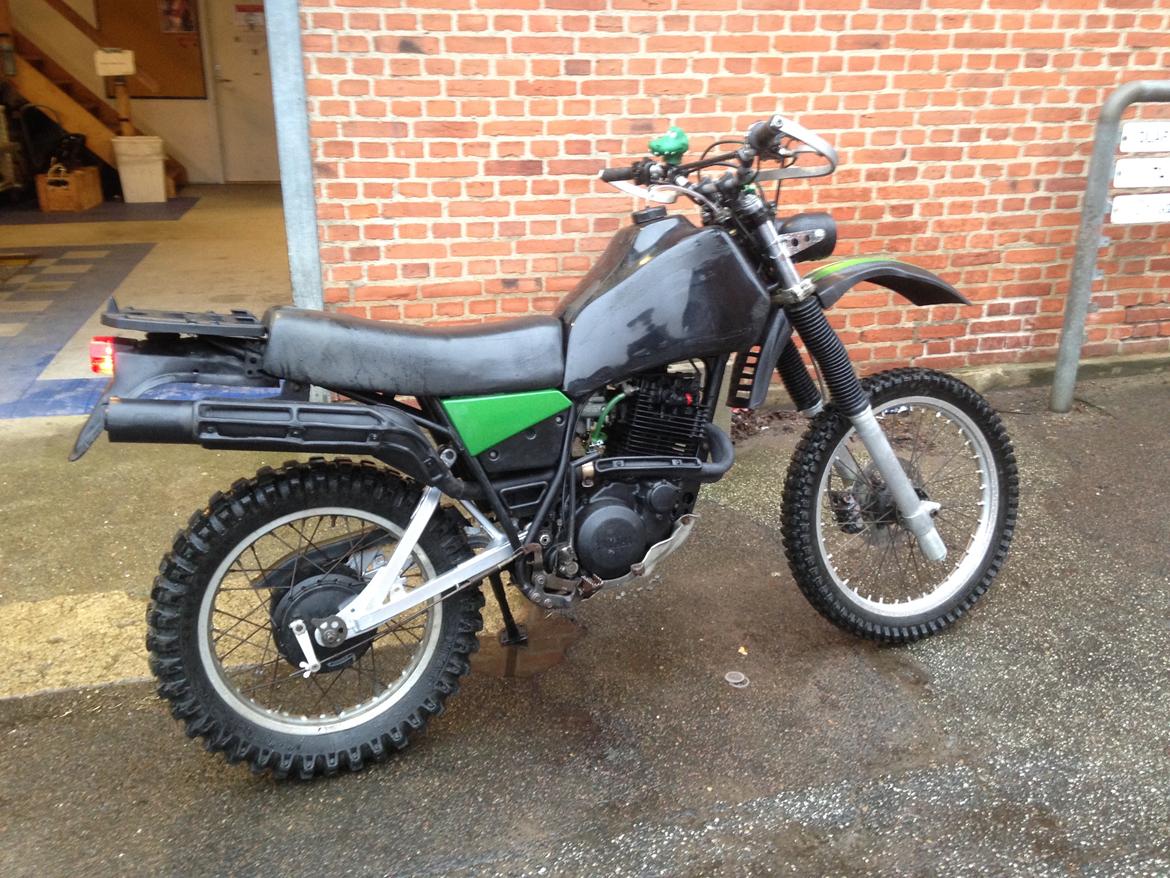 Yamaha XT 550 - 4/2-17 Er ved at være nået langt. Skal lige have de sidste ting på plads, inden den køres til syn. billede 7