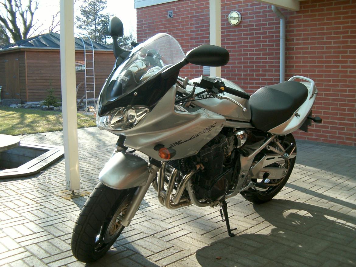 Suzuki GSF 1200 S billede 3