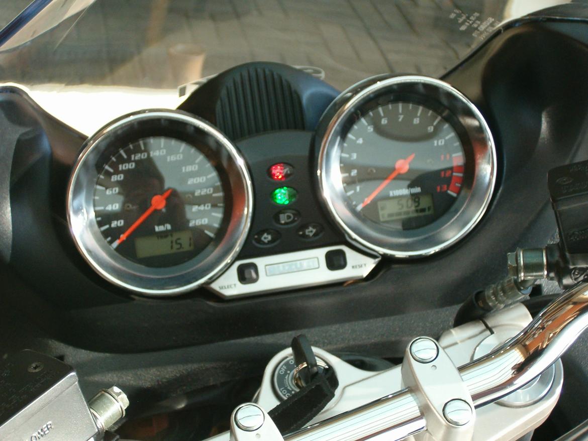 Suzuki GSF 1200 S billede 13