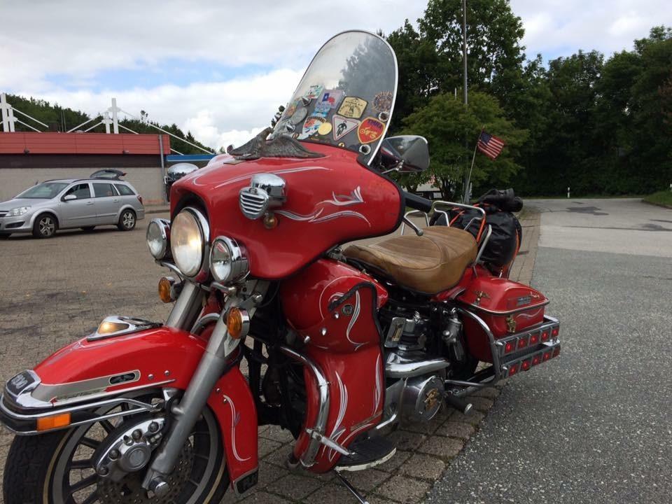 Harley Davidson FLH Electra Glide - SOLGT -  m Tour Pack billede 2