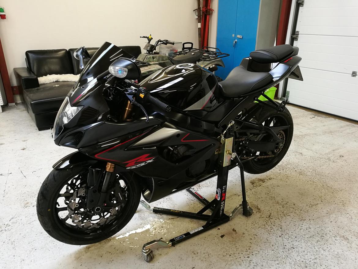 Suzuki GSXR 1000 K6 billede 17