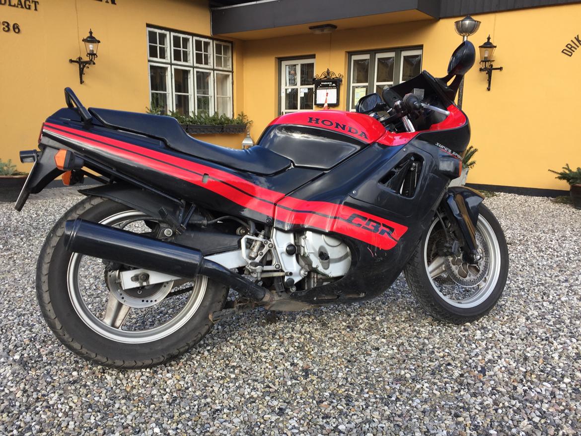 Honda CBR600F (Solgt) billede 3