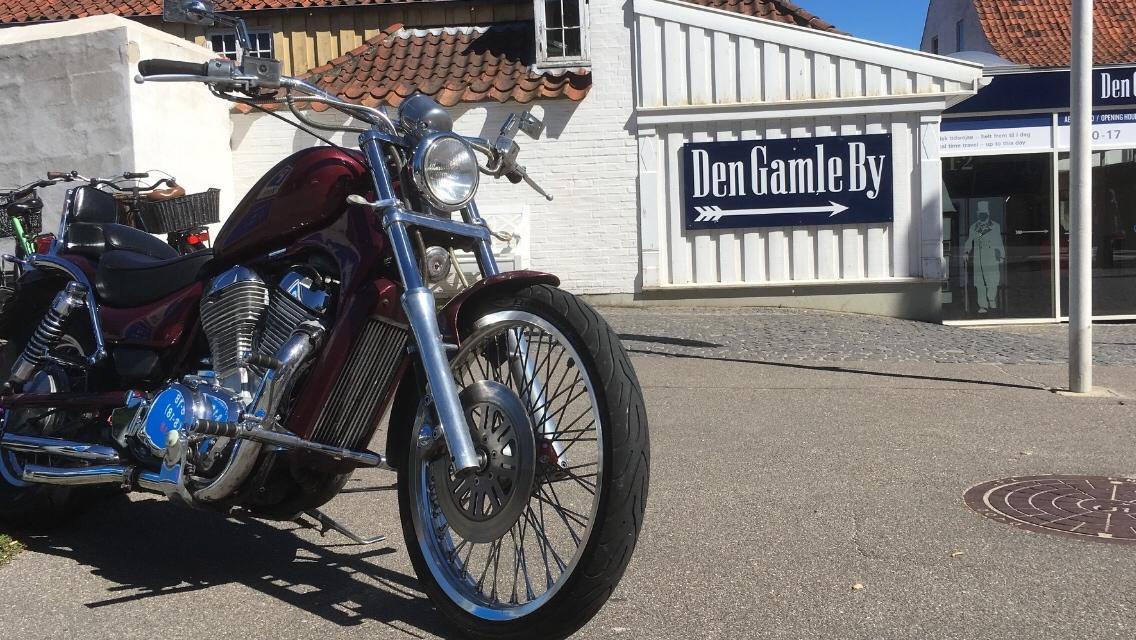 Suzuki Intruder billede 4