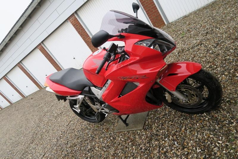 Honda VFR 800 Vtec billede 10