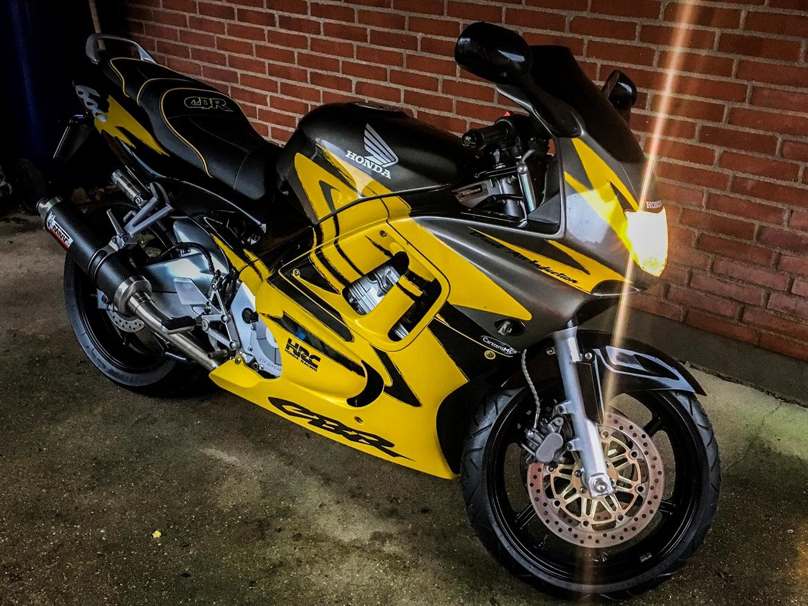 Honda CBR 600 F3 billede 16