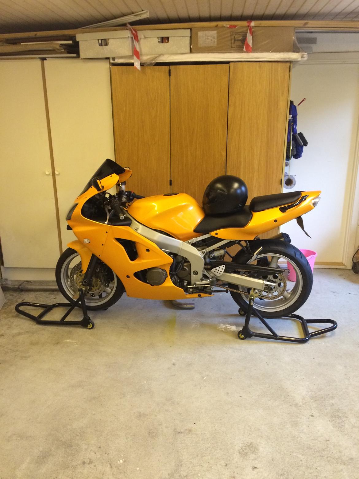 Kawasaki Ninja zx6r  billede 9