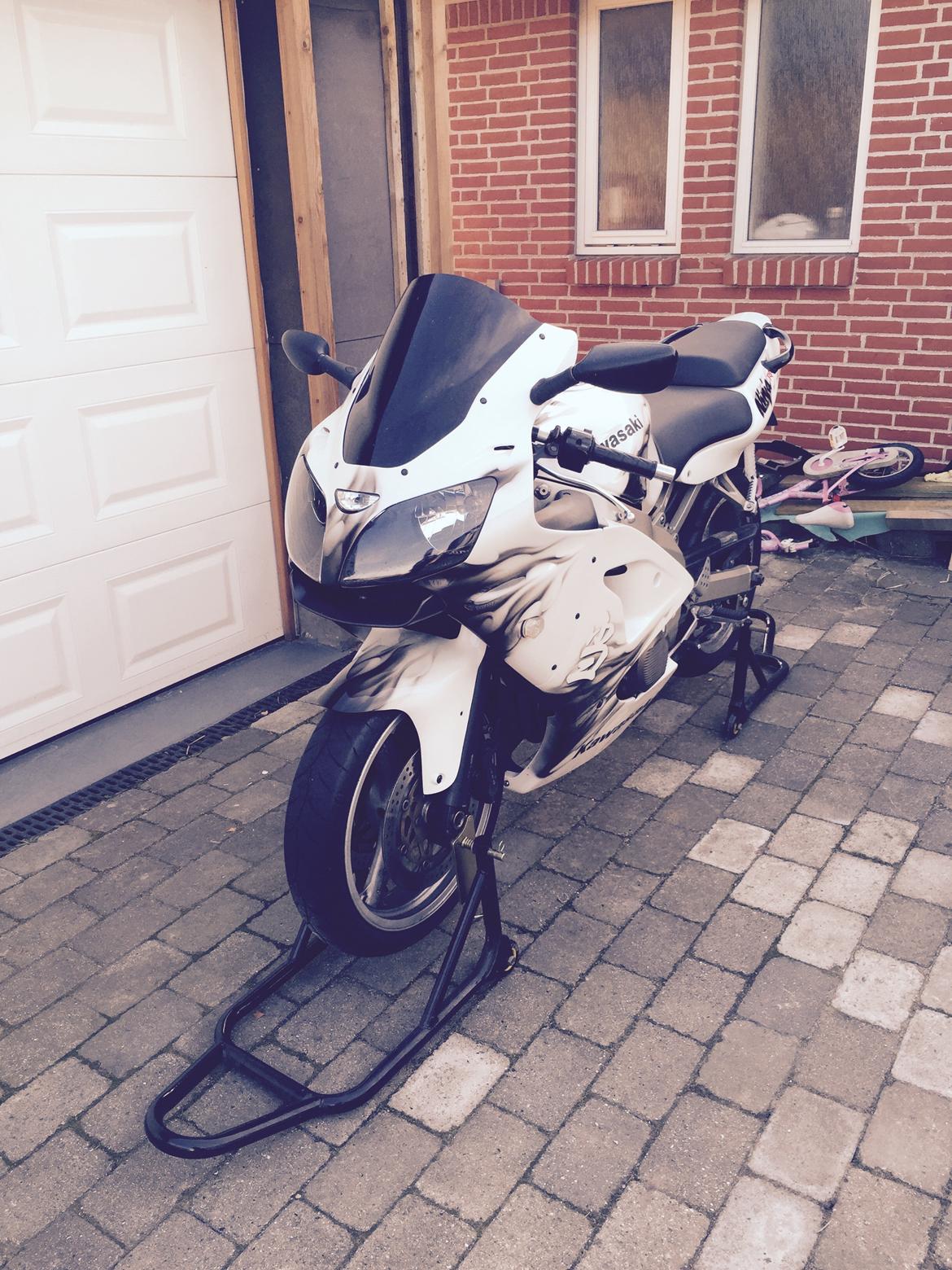 Kawasaki Ninja zx6r  billede 11