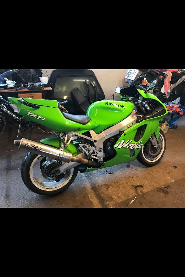 Kawasaki Ninja - ZX-7R  - klar til service, efter afhentning. billede 1