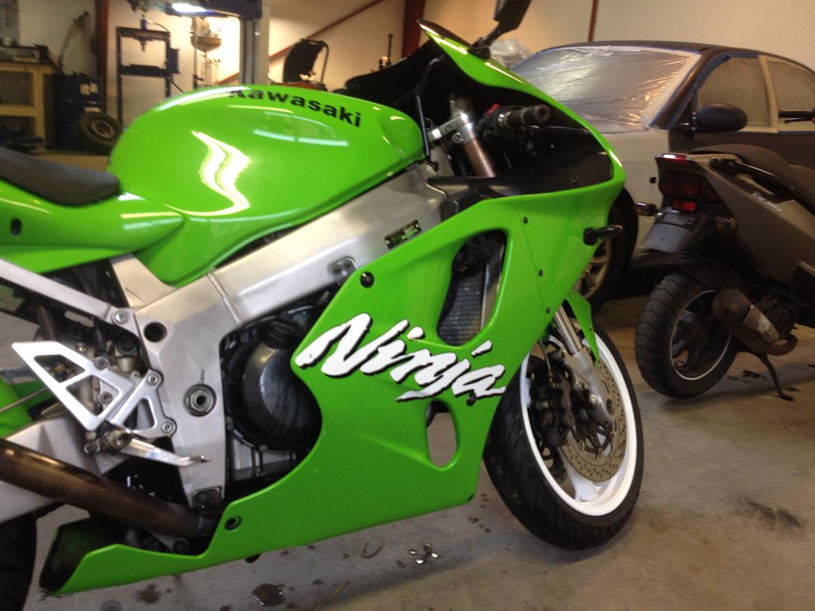 Kawasaki Ninja - ZX-7R  billede 8
