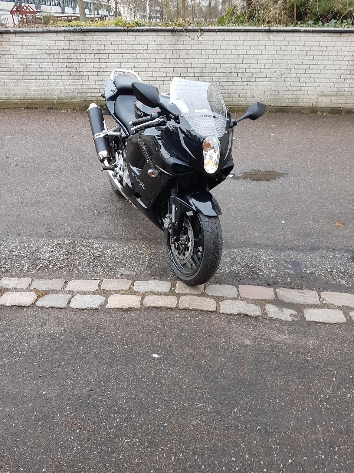 Hyosung GT650R billede 7