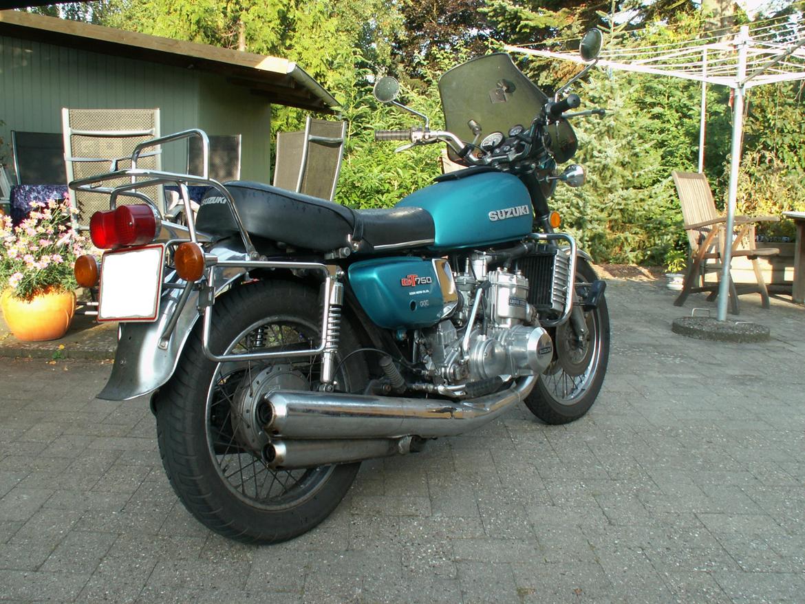 Suzuki GT750 billede 4