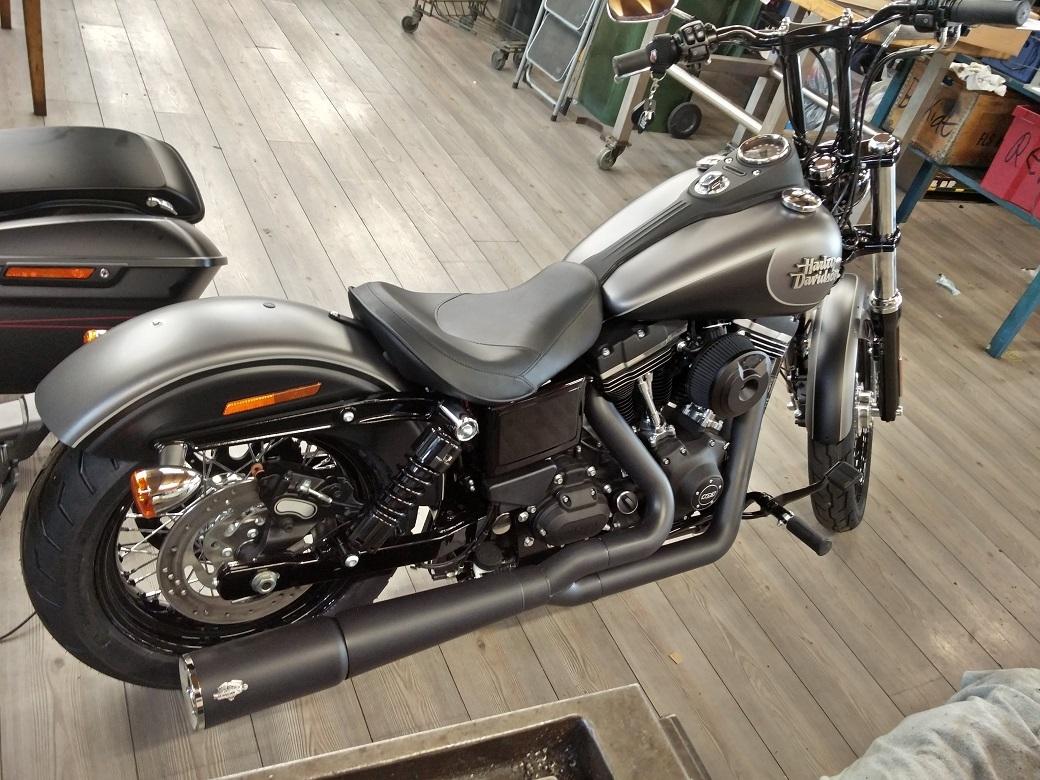 Harley Davidson Dyna Street Bob  billede 3