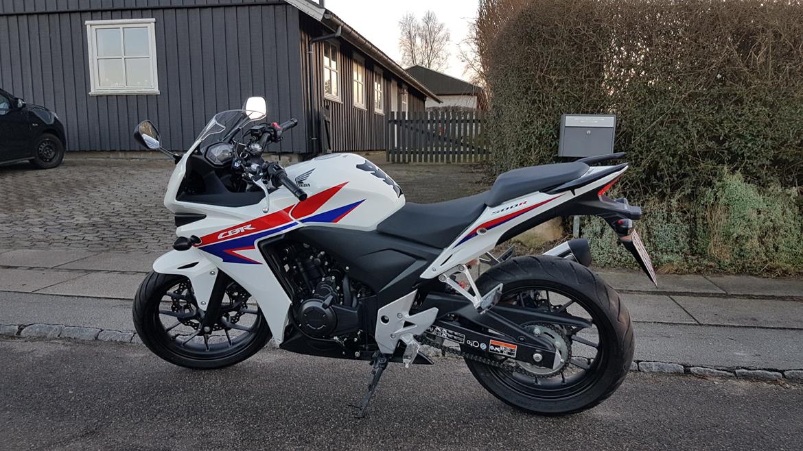 Honda CBR 500 RA billede 2