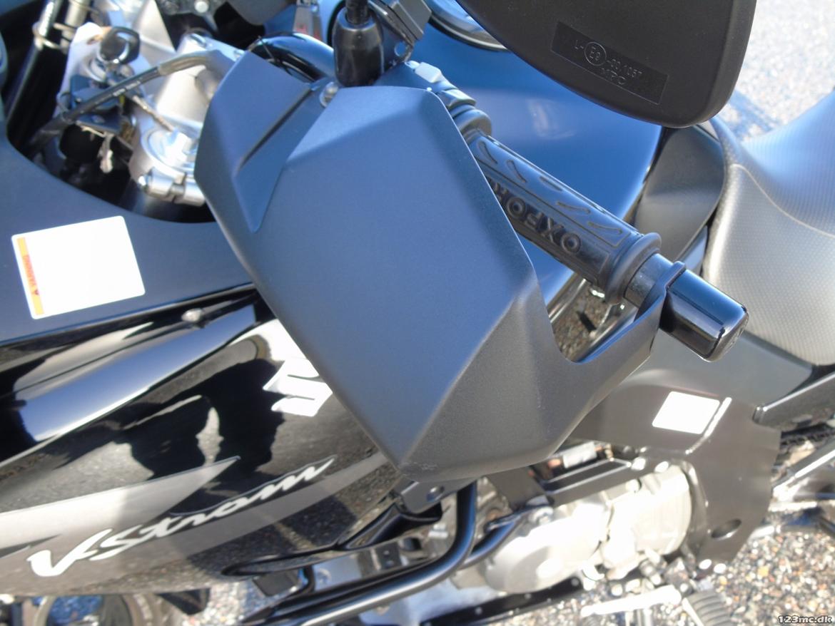 Suzuki DL-650 V-Strom  billede 8