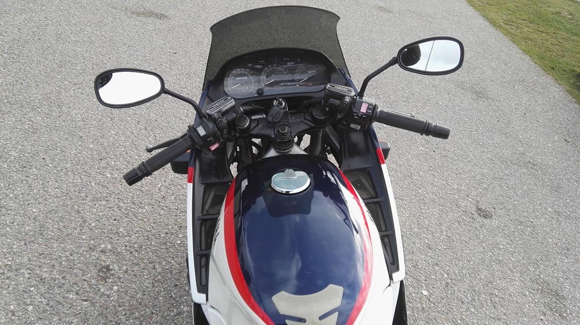 Yamaha FJ1100 (SOLGT) billede 3