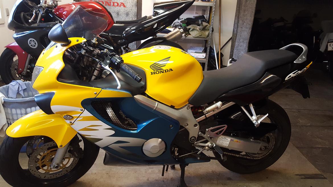 Honda cbr 600 f4 billede 18