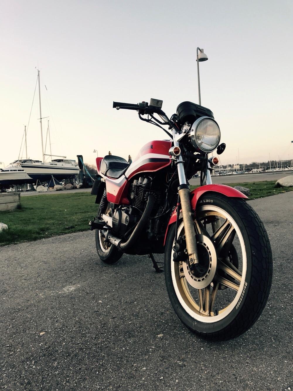 Honda CB400T billede 4