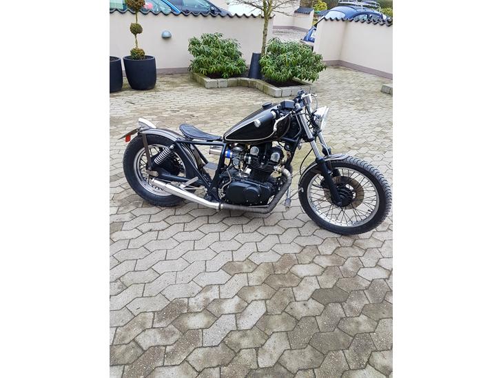 Suzuki GS 400 billede 1