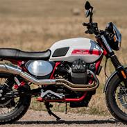 Moto Guzzi V7 II Stornello