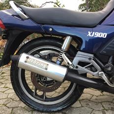 Yamaha XJ 900