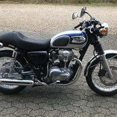 Kawasaki w 650