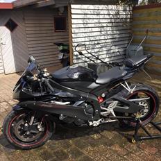 Yamaha R6