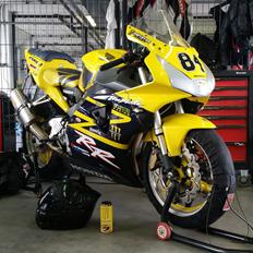 Honda Fireblade 954