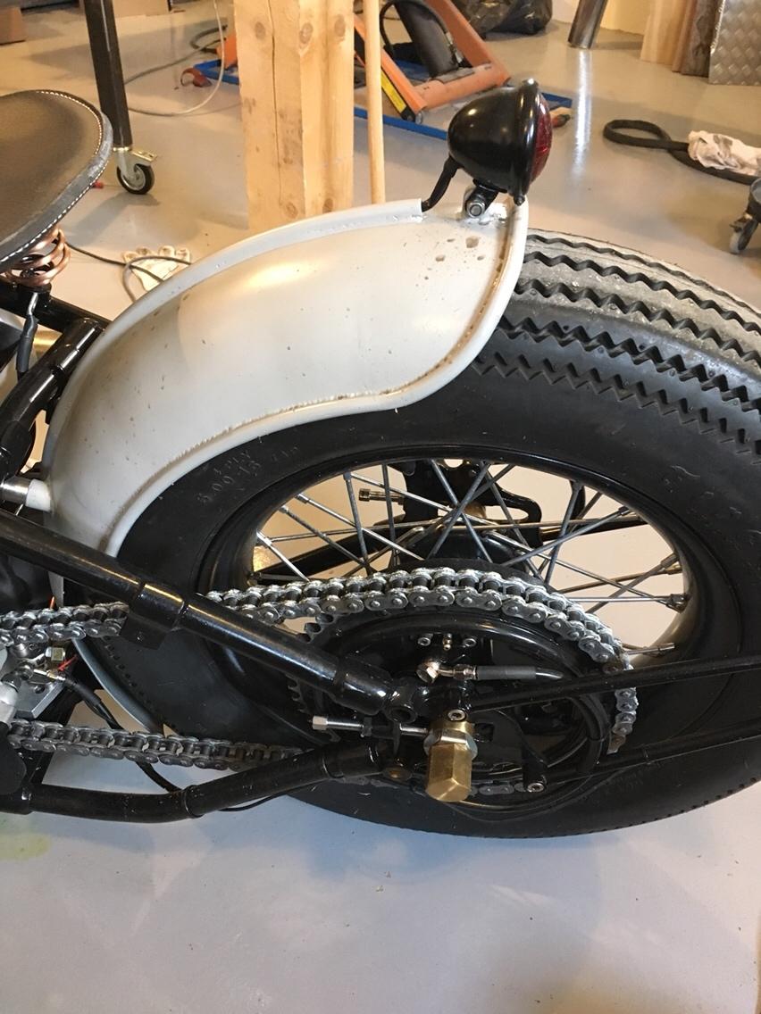 Harley Davidson Fl - bagskærm lavet af en 154mm bøjning+lidt rundjern/rør billede 14