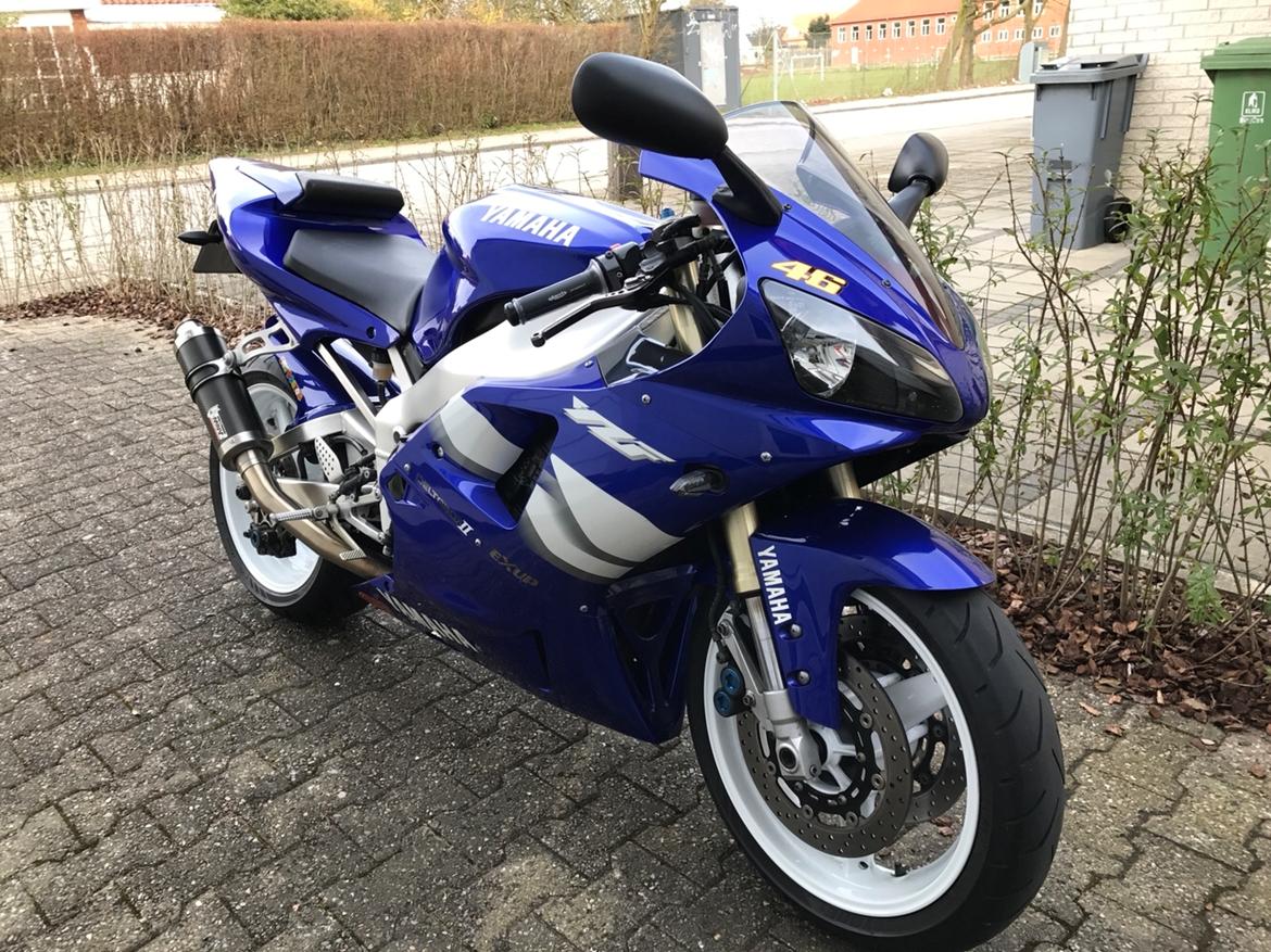 Yamaha YZF R1 billede 5
