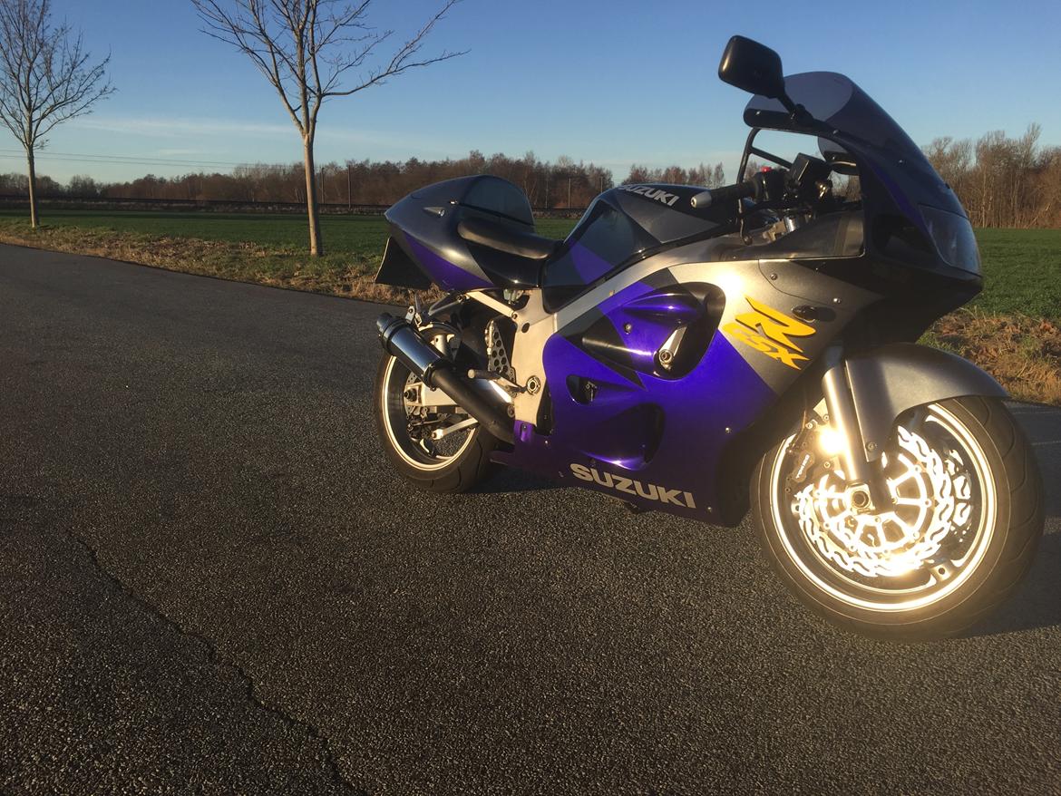 Suzuki Gsxr 600 SRAD billede 6