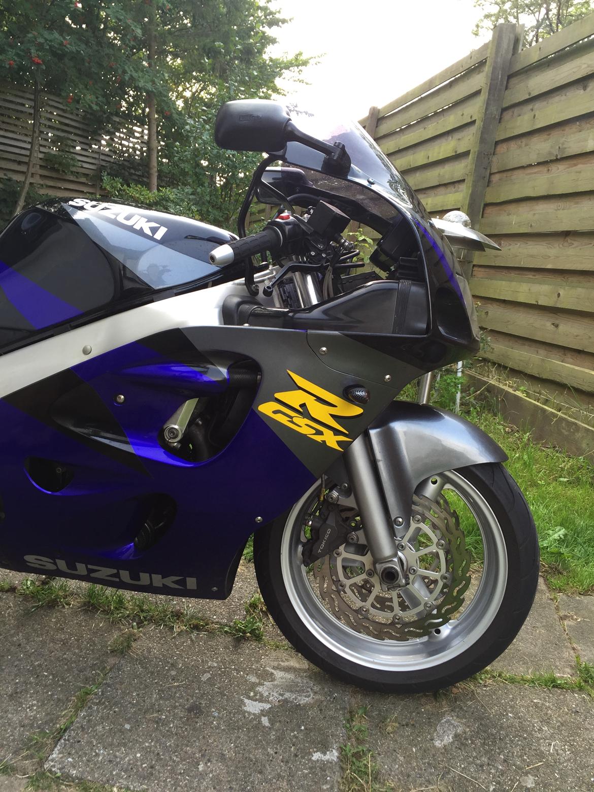 Suzuki Gsxr 600 SRAD billede 4