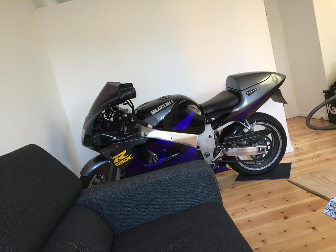 Suzuki Gsxr 600 SRAD billede 9