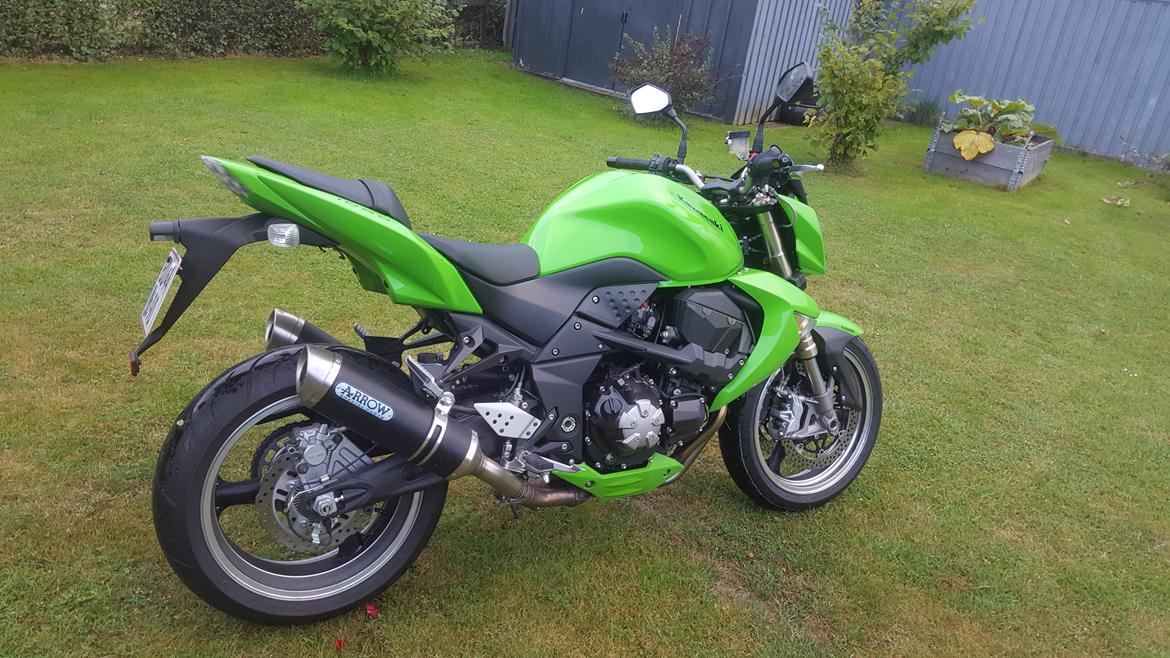 Kawasaki Z1000 - Som den stod efter jeg kun havde skiftet bagpotter på den billede 12