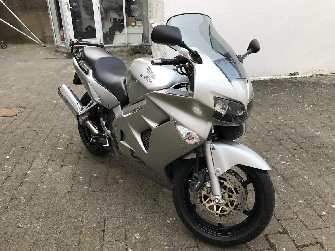 Honda VFR 800 F1 billede 1