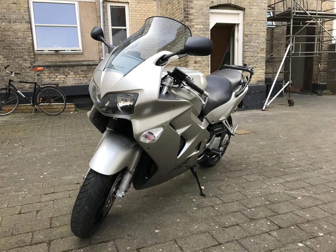 Honda VFR 800 F1 billede 3