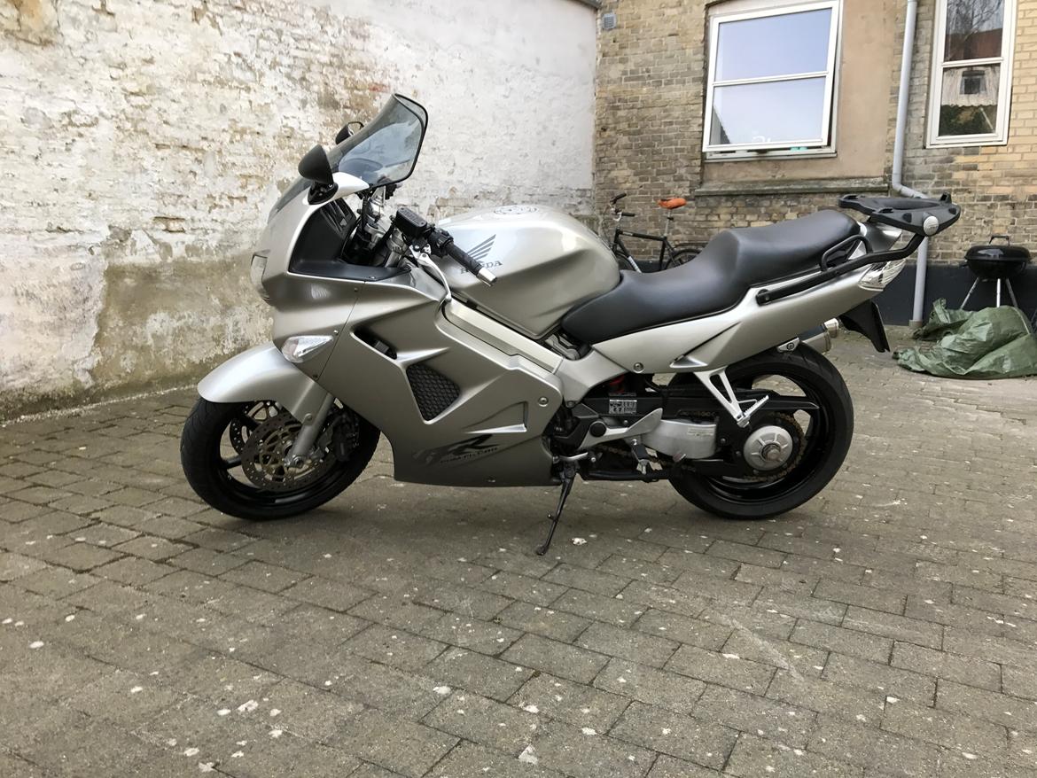 Honda VFR 800 F1 billede 4