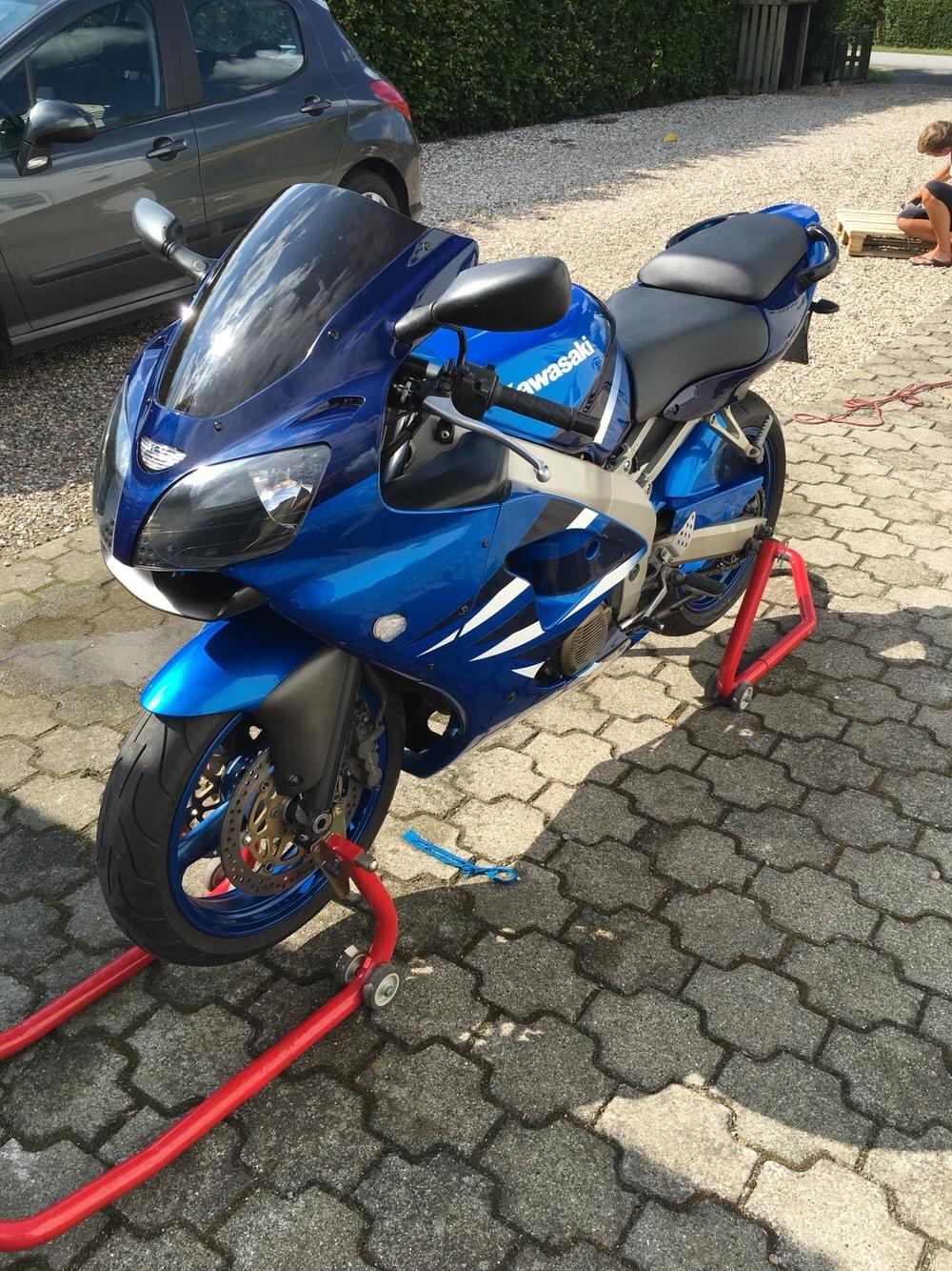 Kawasaki Zx6r "solgt" billede 4