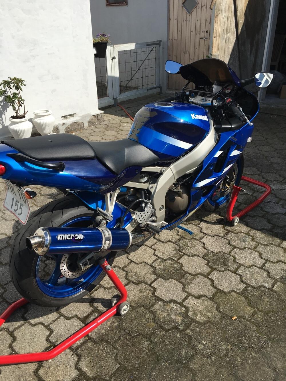 Kawasaki Zx6r "solgt" billede 5