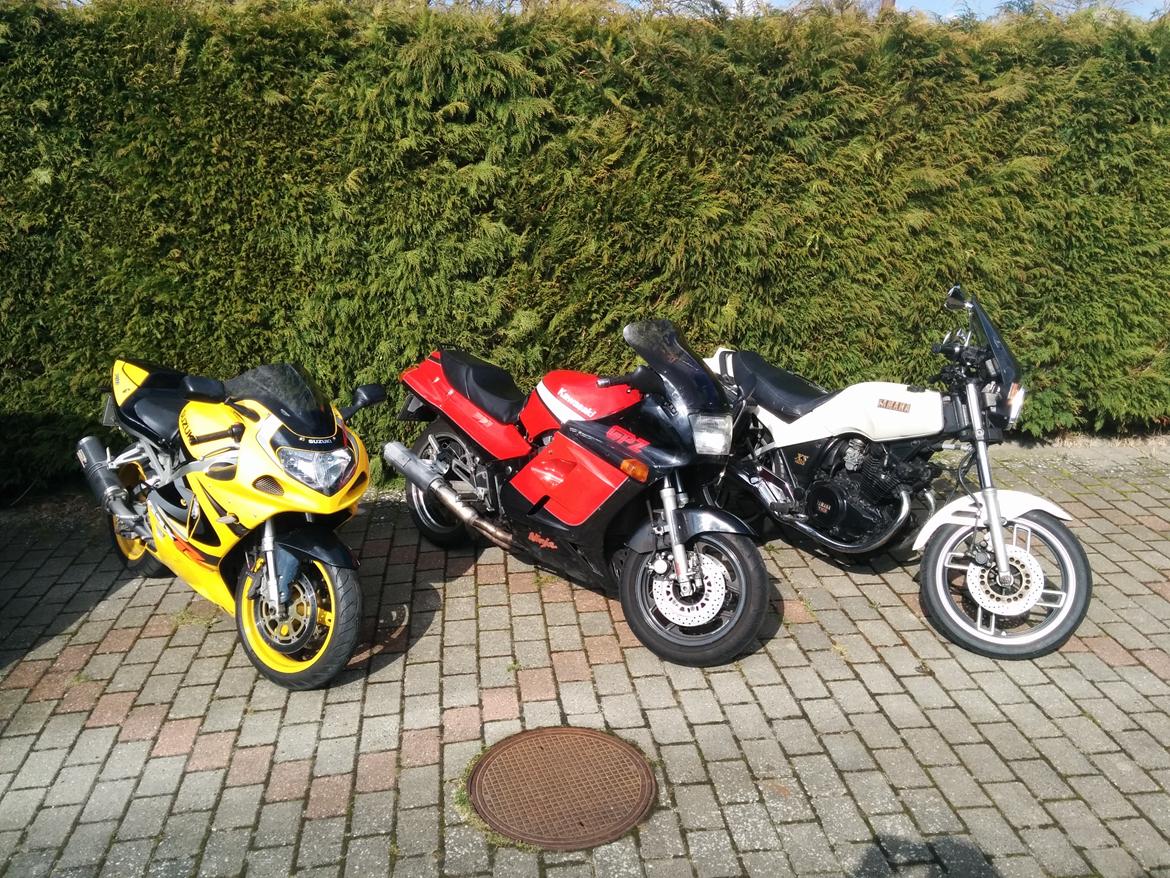 Suzuki GSX-R750 Solgt billede 11