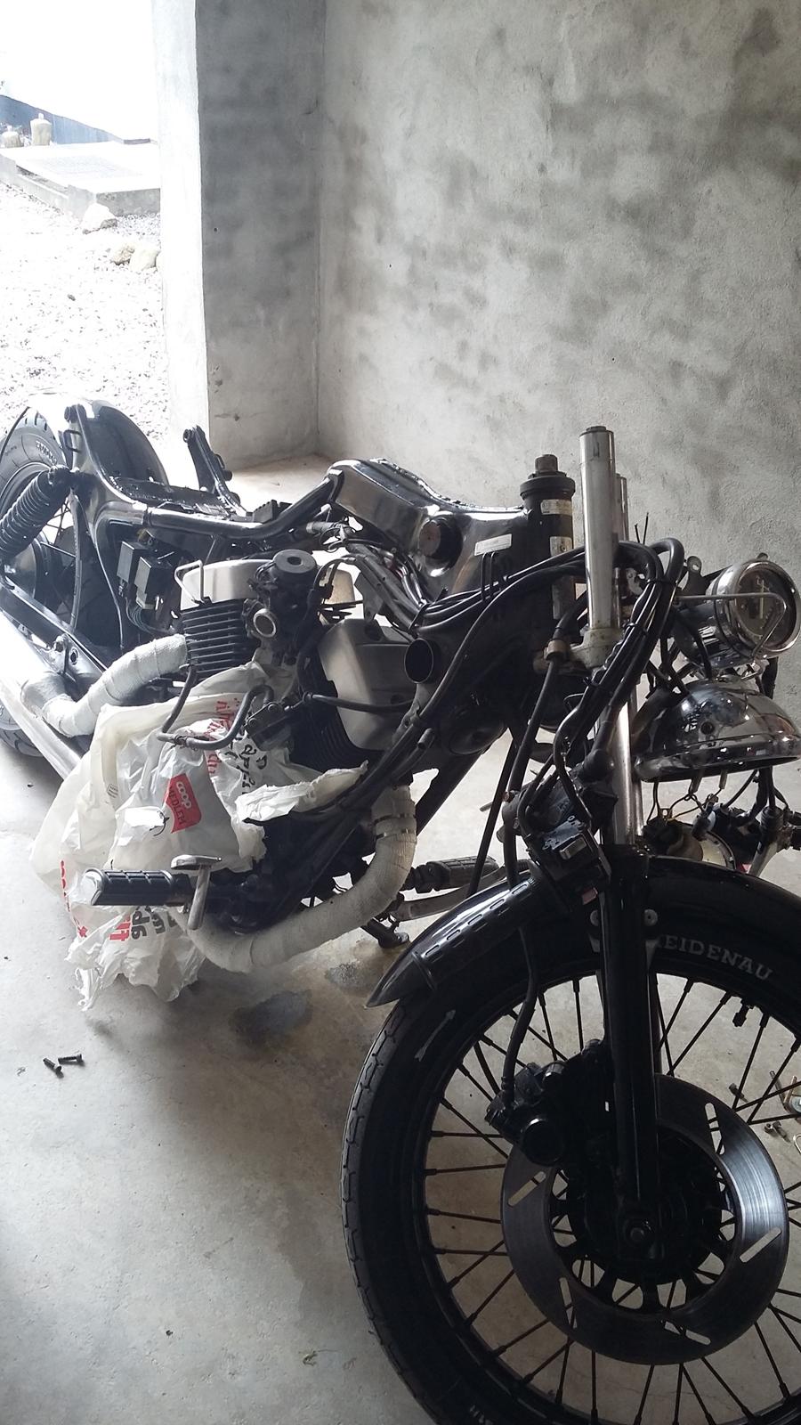 Yamaha Virago XV250 BOBBER billede 4