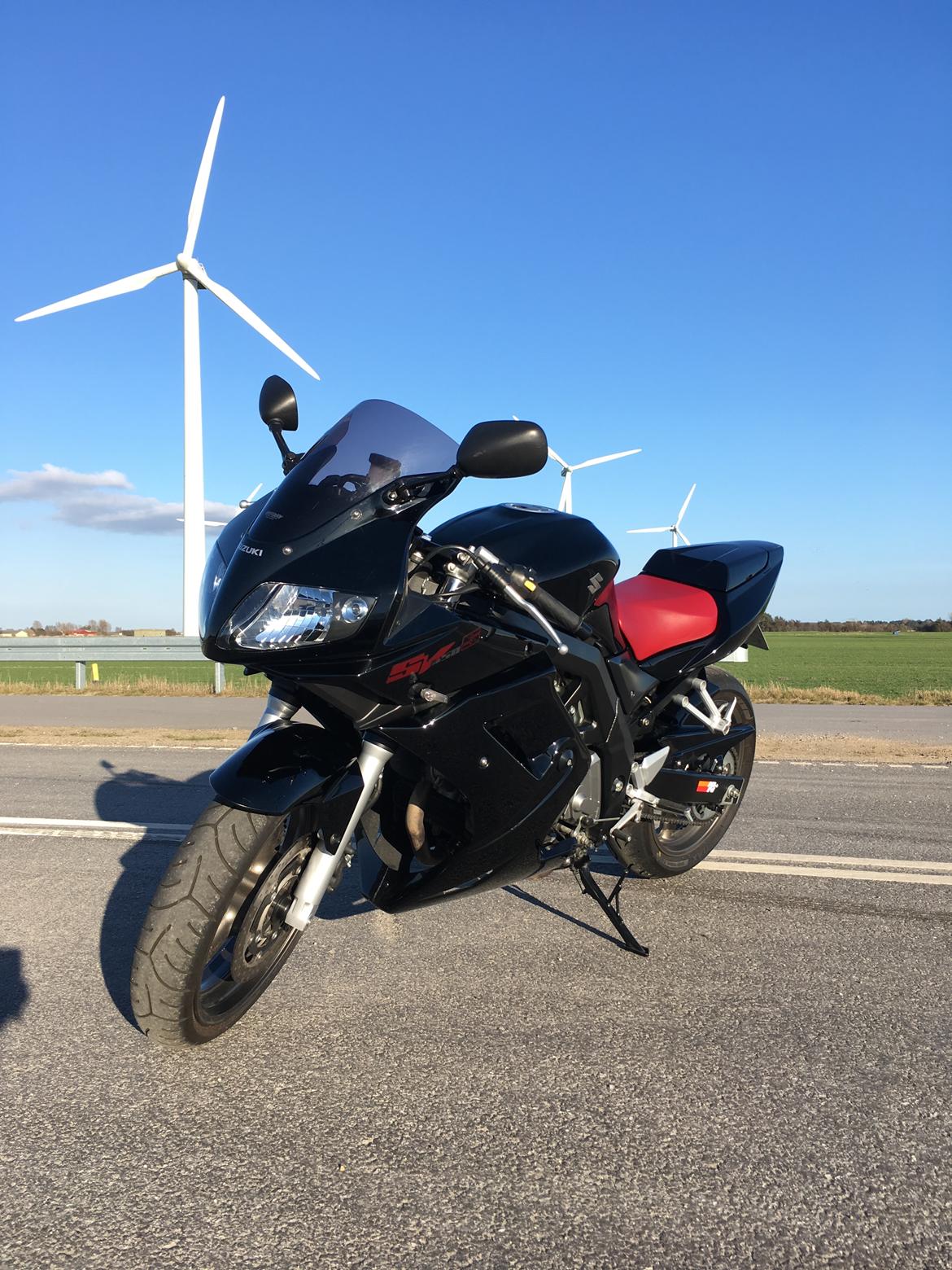 Suzuki SV650S billede 1