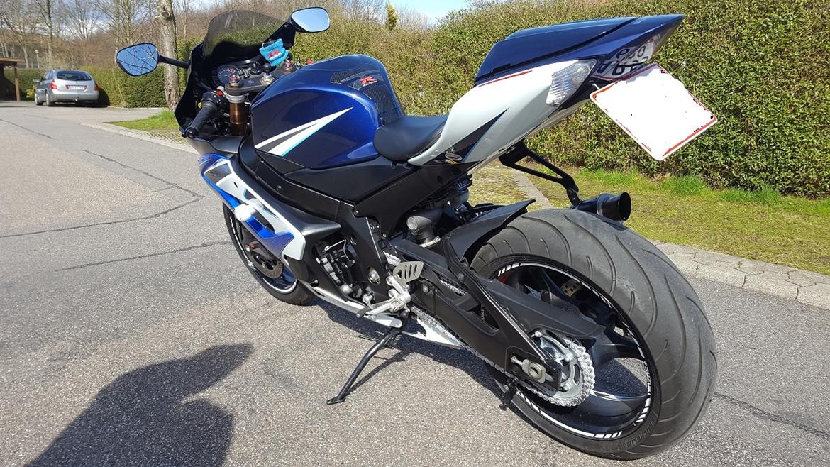 Suzuki GSXR 1000 - SOLGT billede 2