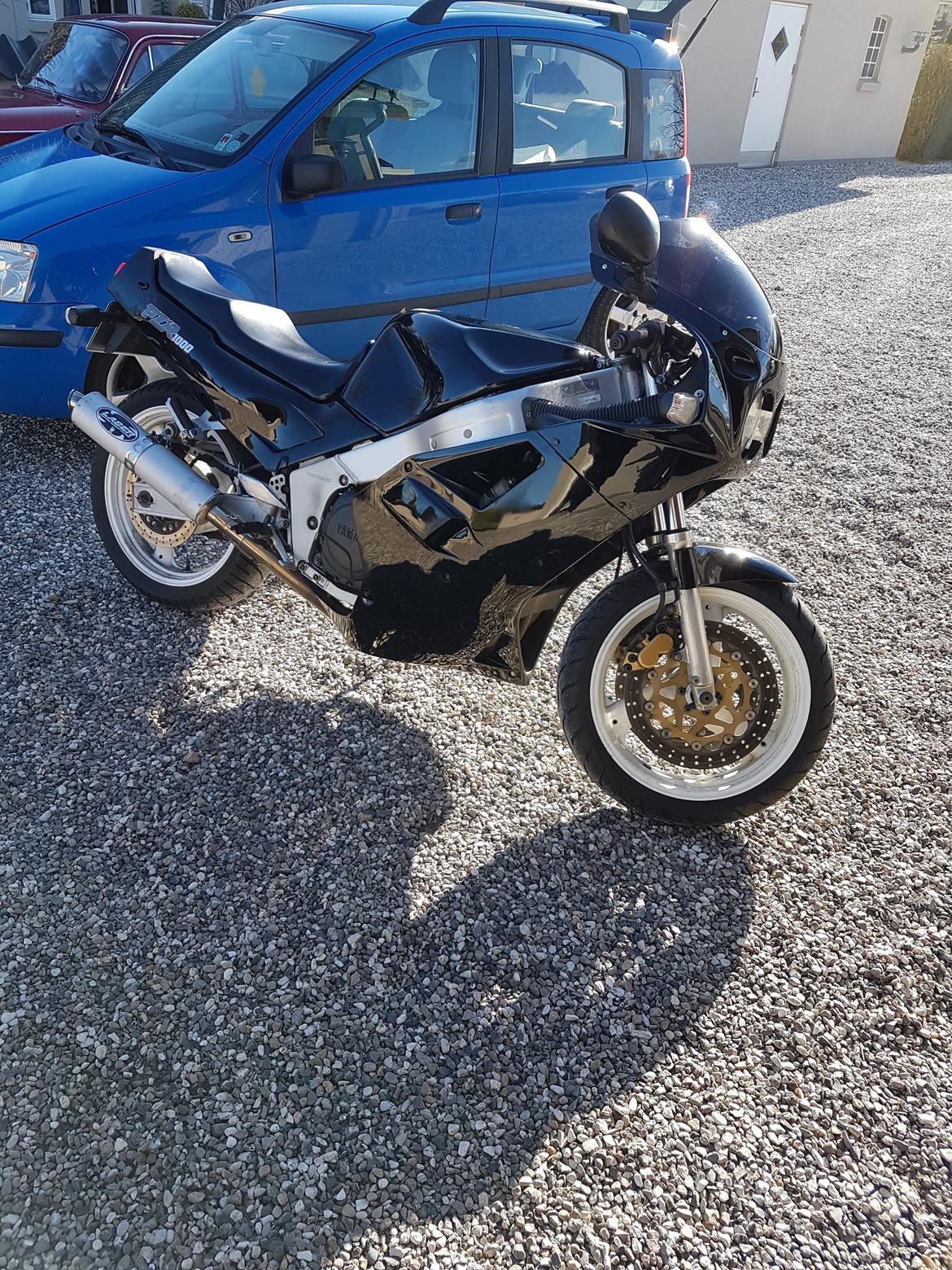Yamaha FZR 1000 billede 2