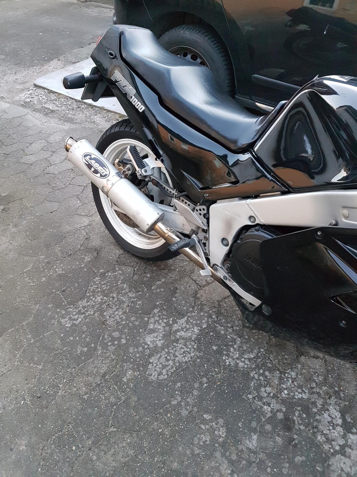 Yamaha FZR 1000 billede 6