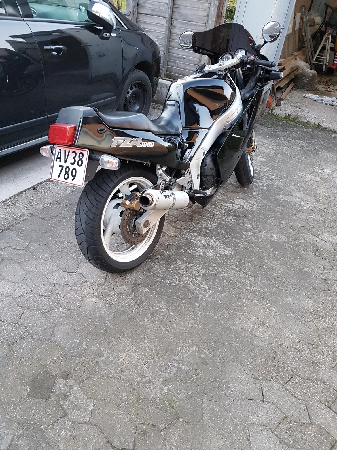 Yamaha FZR 1000 billede 8