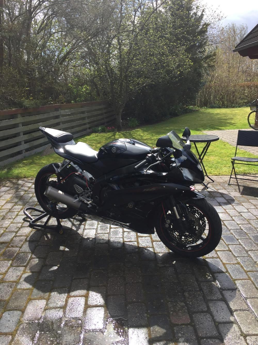 Yamaha R6 billede 3
