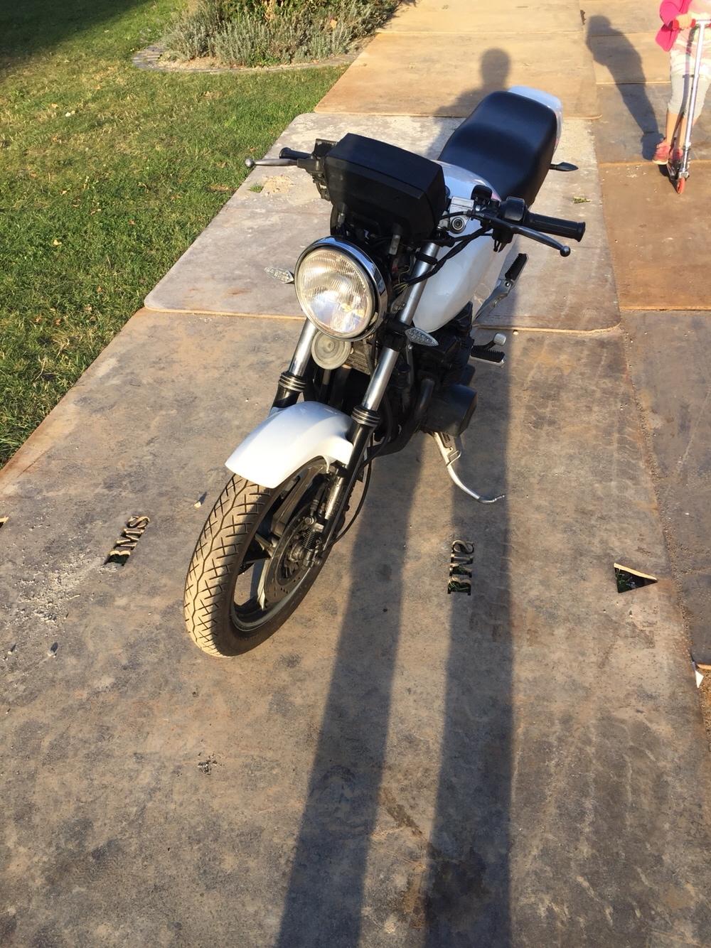 Suzuki GSX 550 (solgt) billede 2