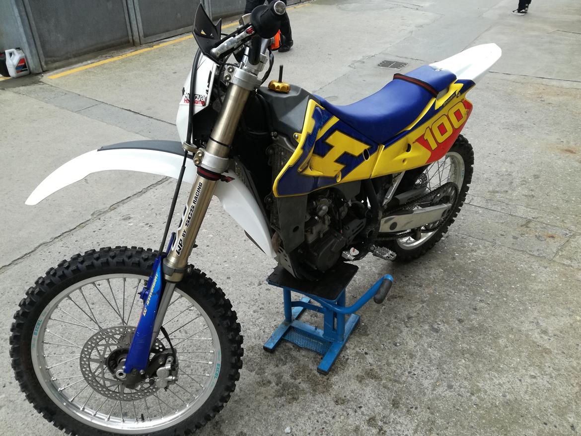 Husqvarna TE 250 billede 2