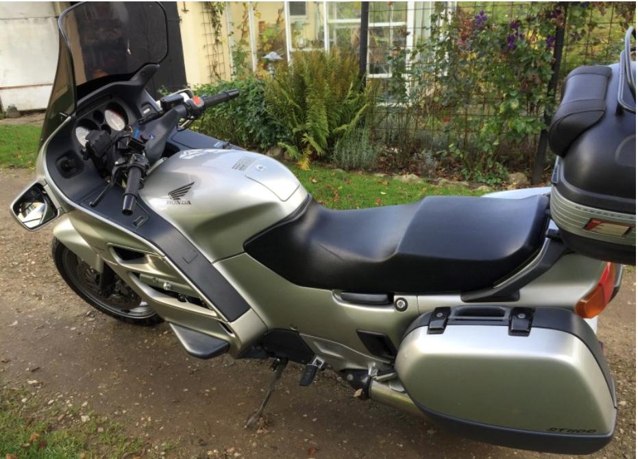 Honda ST1100 Pan European billede 1